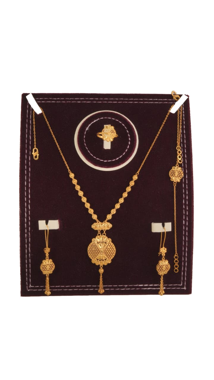 طقم فضة مطلي ذهب ST-002